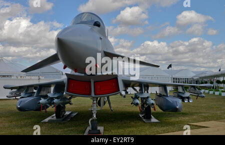 Fairford, Gloucestershire, UK. 19. Juli 2015. Flugzeug Demonstrationen an der Royal International Air Tattoo an RAF Fairford am 19. Juli 2015 in Gloucestershire, England. Bildnachweis: Jules Annan/Alamy Live News Stockfoto