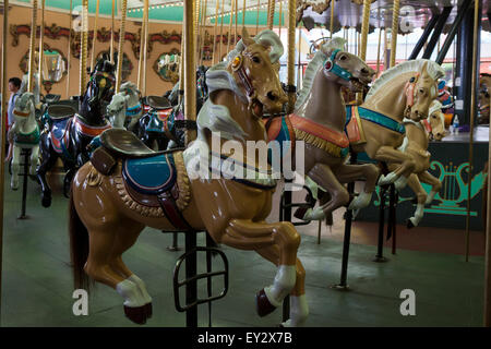 Looff Karussell, Santa Cruz Boardwalk, Santa Cruz, California, Vereinigte Staaten von Amerika Stockfoto