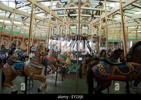 Looff Karussell, Santa Cruz Boardwalk, Santa Cruz, California, Vereinigte Staaten von Amerika Stockfoto