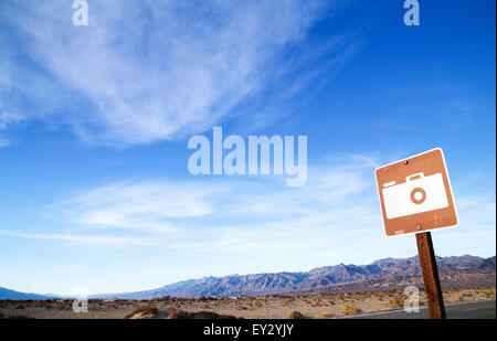 Malerische Aussicht Zeichen auf Highway 190 Stockfoto