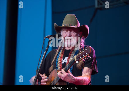 LINCOLN, CA - 17. Juni: Willie Nelson führt an Thunder Valley Casino Resort in Lincoln, Massachusetts am 17. Juni 2015 Stockfoto