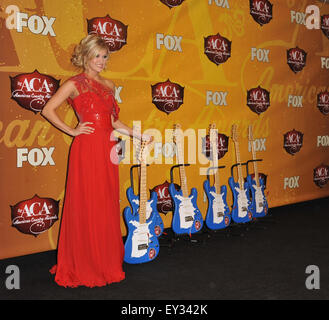 LAS VEGAS, NV - 6. Dezember 2010: Carrie Underwood auf der 2010 vergibt US-amerikanischer Country in der MGM Grand Garden Arena, Las Vegas, NV. Stockfoto