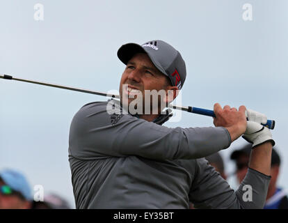 Alten Kurs, St Andrews, Fife, Schottland. 19. Juli 2015. Sergio Garcia von Spanien in Aktion auf dem 17. Loch während der dritten Runde der 144. British Open Championship auf dem Old Course, St Andrews in Fife, Schottland. Bildnachweis: Aktion Plus Sport/Alamy Live-Nachrichten Stockfoto