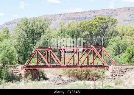 Blockhaus südlich von drei Schwestern. Verwendet durch die britischen Truppen während des Zweiten Burenkrieges 1899-1902 die Eisenbahnbrücke zu verteidigen. Stockfoto