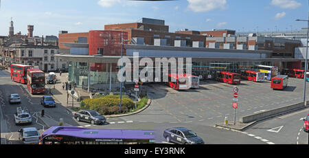 Warrington Bus Station, Austausch, Stadtzentrum, Cheshire, England, UK Stockfoto