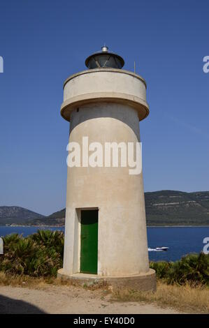 Leuchtturm mit klarem Himmel Stockfoto