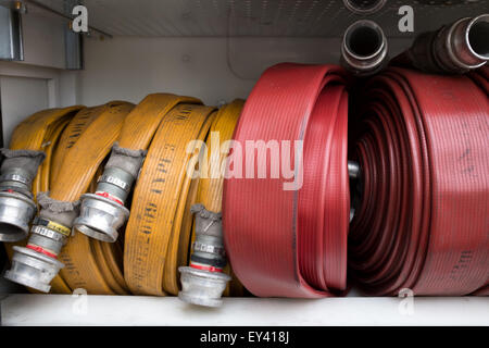 Stand der Technik UK Feuerwehrauto Neugerät Stockfoto