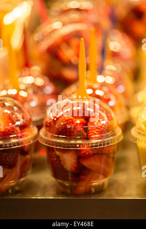 Obst-Töpfe, gemischt, Markt, Geschmack, bunte, Gabel, Stockfoto