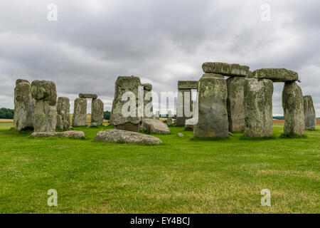 Stonehenge, England. UK -, eines der Wunder der Welt und das bekannteste prähistorische Monument Europas Stockfoto