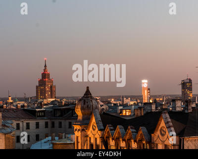 Panorama von Riga aus einem Gebäude Dach Stockfoto