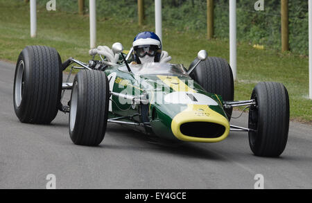 Goodwood, UK 26. Juni 2015: ein Jahrgang 1966 Lotus BRM 43 Gefahren beim Goodwood Festival of Speed. Stockfoto