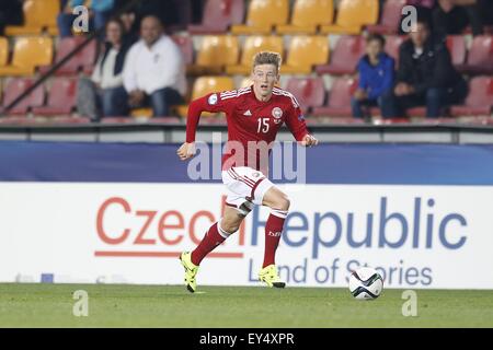 Das Stadion Letna, Prag, Tschechische Republik. 27. Juni 2015. Nicolaj Thomsen (DEN), 27. Juni 2015 - Fußball: UEFA European Under-21 Championship 2015 Halbfinale match zwischen u-21-Dänemark 1-4 u-21-Schweden im Letná-Stadion, Prag, Tschechische Republik. © Mutsu Kawamori/AFLO/Alamy Live-Nachrichten Stockfoto