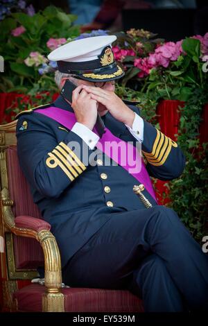 Brüssel, Belgien. 21. Juli 2015. Prinz Laurent von Belgien an eine Militärparade in Brüssel, 21. Juli 2015 teilnehmen. Foto: Patrick van Katwijk / POINT DE VUE, - kein Draht-SERVICE-/ Dpa/Alamy Live News Stockfoto