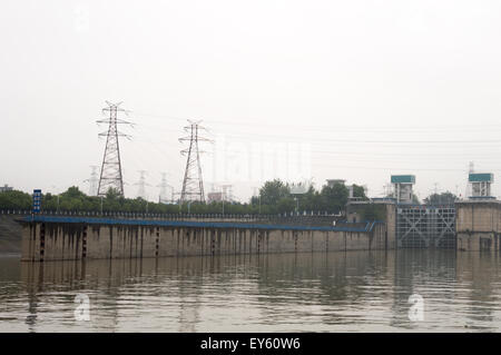 Yangtze drei-Schluchten-Staudamm-Projekt, Yichang, Provinz Hubei, Volksrepublik China Stockfoto