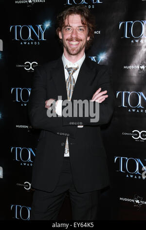 Ein Prosit auf die 2015 Tony Awards Creative Arts nominierten statt im Hudson Terrace – Ankünfte.  Mitwirkende: Christian Borle Where: New York City, New York, Vereinigte Staaten, wann: 20. Mai 2015 Stockfoto