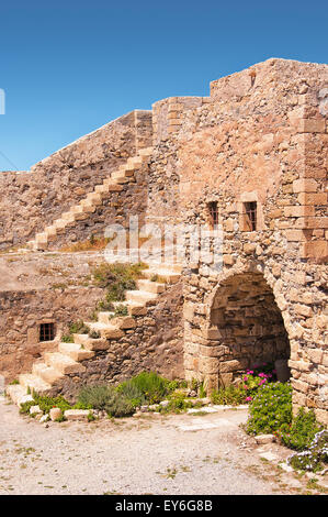 Das Fort von Lerapetra wurde gebaut, um den Hafen und die Stadt schützen einige Zeit im 13. Jahrhundert von den Venezianern. Stockfoto