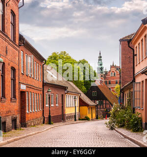 Einer malerischen kleinen Straße in der Altstadt von Lund, Schweden Stockfoto