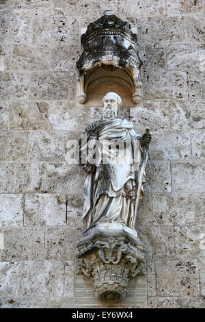 Saint Paul, Basilika Mariä Himmelfahrt der Jungfrau Maria in Marija Bistrica, Kroatien, am 26. Oktober 2013 Stockfoto