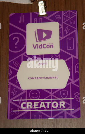 Anaheim, Kalifornien, USA. 22. Juni 2015. YouTube-Videokünstler, Industrie-Experten und Fans besuchen die 6. VidCon-Jahreskonferenz im Anaheim Convention Center in Anaheim, Kalifornien am 22. Juni 2015 Credit: Randy Miramontez/Alamy Live News Stockfoto