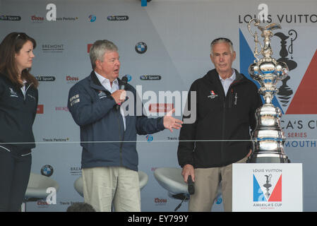 Portsmouth, UK. 23. Juli 2015. Sir Keith Mills ist über seine Ambitionen für den Americas Cup und Ben Ainslie Racing interviewt. Bildnachweis: MeonStock/Alamy Live-Nachrichten Stockfoto