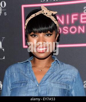 New York, NY, USA. 22. Juli 2015. Jennifer Hudson im Ankunftsbereich für Jennifer Hudson feiert ihre Kampagne nach New York und des Unternehmens Soho Jeans, Festzelt, New York, NY 22. Juli 2015. © Eli Winston/Everett Collection/Alamy Live-Nachrichten Stockfoto