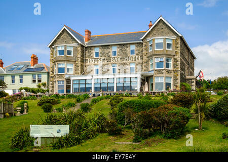 Housel Bay Hotel auf den Klippen in der Nähe von Lizard Point und Dorf, Lizard Halbinsel, Cornwall, UK auf dem South West Coast Path Stockfoto