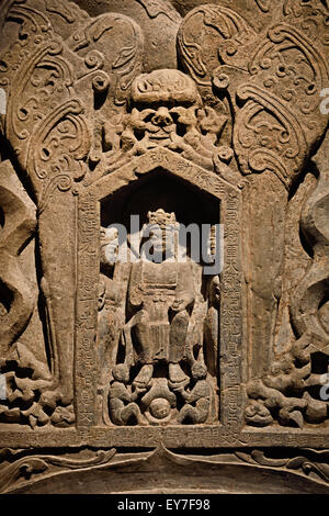 Buddhistische Stele Stein errichtet von Ma Shi Yue, nördlichen Qi n. 572 Shanghai Museum alter chinesischer Kunst China (nördliche Q war einer der nördlichen Dynastien der chinesischen Geschichte und regierte Nordchina von 550 bis 577) Stockfoto