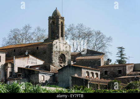 Die Kirche von Sant Pere de Púbol Stockfoto