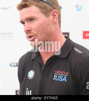 Southsea, Hampshire, UK. 23. Juli 2015. Rennyachten angekommen aus Southsea Common für die America Cup World Series. Die Skipper-Pressekonferenz im Pressezentrum beim Americas Cup Credit: Uknip / Alamy Live News Stockfoto