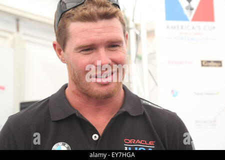 Southsea, Hampshire, UK. 23. Juli 2015. Rennyachten angekommen aus Southsea Common für die America Cup World Series. Die Skipper-Pressekonferenz im Pressezentrum beim Americas Cup Credit: Uknip / Alamy Live News Stockfoto