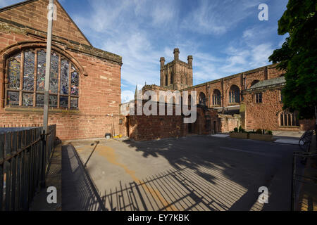 Die Rückseite des Chester Kathedrale von Abbey Square gesehen Stockfoto