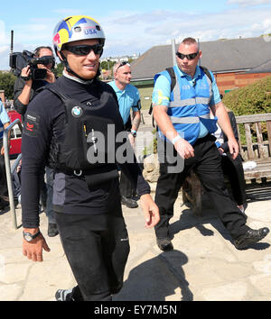 Southsea, Hampshire Donnerstag, 23. Juli 2015. Rennyachten angekommen aus Southsea Common für die America Cup World Series. Die Skipper-Pressekonferenz im Pressezentrum beim Americas Cup Oracle Team USA Skipper: Jimmy Spithill Artemis Racing Skipper: Nathan Outteridge, BAR – Ben Ainslie Racing Skipper/Steuermann: Sir Ben Ainslie Softbank Team Japan Skipper: Dean Barker Groupama Team Frankreich Skipper / Steuermann: Franck Cammas, Emirates Team New Zealand Skipper: Peter Burling. Bildnachweis: Uknip / Alamy Live News Stockfoto