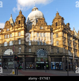 Leeds Kirkgate Stadtmarkt Gebäude Panorama, Markthalle größte in Europa, Vikar Lane Stockfoto