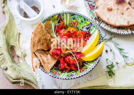 gebratenem mediterranem Gemüse Stockfoto