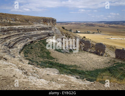 Spanien. Kastilien-León. Clunia. Antike römische Stadt. Die Ruinen. Stockfoto