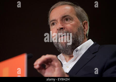 London, Ontario, Kanada. 23. Juli 2015. Thomas Mulcair, Führer der Opposition und der neuen demokratischen Teil von Kanada liefert eine Rede vor der Wahl bei einer Kundgebung in London, Kanada statt. Zum Zeitpunkt die Rede gegeben wurde, statt seiner Partei einen leichten Vorsprung auf die regierende konservative Partei von Kanada unter der Leitung von aktuellen Premierminister Stephen Harper. Bildnachweis: Mark Spowart/Alamy Live-Nachrichten Stockfoto