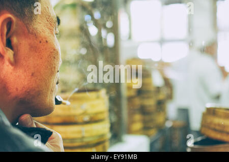 chinesische Küche von Shanghai Suppe Knödel in Herstellung. Stockfoto