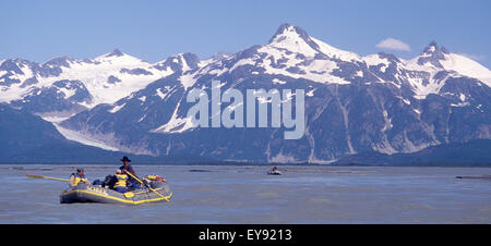 Rafting auf dem Alsek River Stockfoto