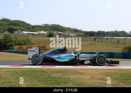 Hungaroring, Budapest, Ungarn. 24. Juli 2015. FIA Formel 1 Grand Prix von Ungarn. Praxis-Tag. Mercedes AMG Petronas Formel 1-Fahrer Lewis Hamilton. Bildnachweis: Aktion Plus Sport/Alamy Live-Nachrichten Stockfoto