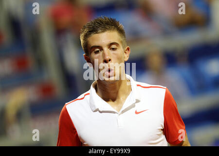 Umag, Kroatien. 24. Juli 2015. (Kroatien) Coric Borna während die Singles match Coric V Bautista Agut auf der ATP 26. Konzum Croatia Open Umag Turnier im Stadion Stella Maris, am 24. Juli 2015 in Umag. Bildnachweis: Andrea Spinelli/Alamy Live-Nachrichten Stockfoto