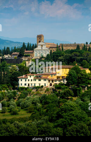 Fassade von San Miniato al Monte. Florenz, Italien. Stockfoto