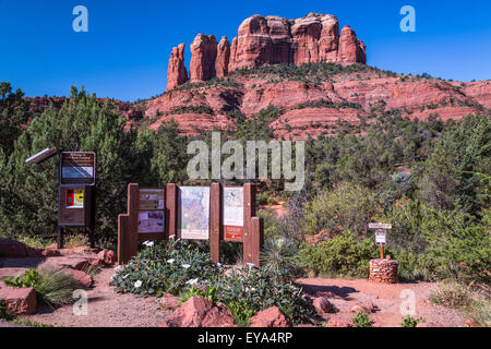 Cathedral Rocks in der Nähe von Sedona, Arizona, USA. Stockfoto
