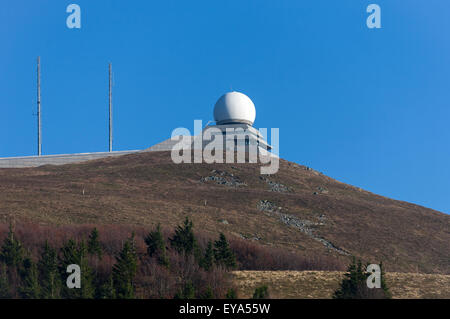 Geishausen, Frankreich, Radarstation auf dem Gipfel des Grand Ballon Stockfoto