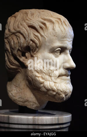 Griechische Philosoph Aristoteles. Römischen Marmor-Kopie nach einem griechischen original von ca. 320 v. Chr.. Kunsthistorisches Museum, Wien, Österreich. Stockfoto