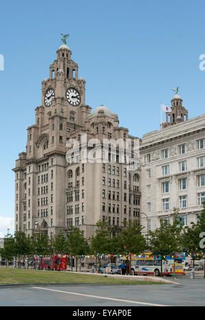 Editorial-Bildern in Liverpool der Leber bauen Grade I aufgeführten, aufbauend auf dem Molenkopf in Liverpool Stockfoto