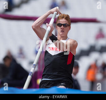 25.07.2015.Queen Elizabeth Olympic Park, London, England. Sainsburys Jubiläumsspiele. Shawn Barber (CAN) während der Mens Stabhochsprung. Stockfoto