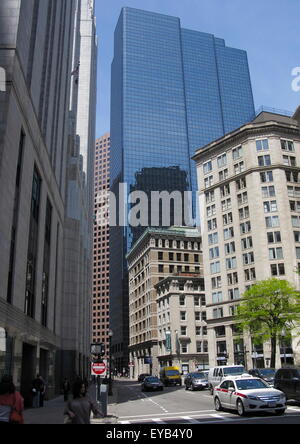 1 Exchange Place, 43-53 State Street, Boston von der Congress Street aus gesehen. Stockfoto