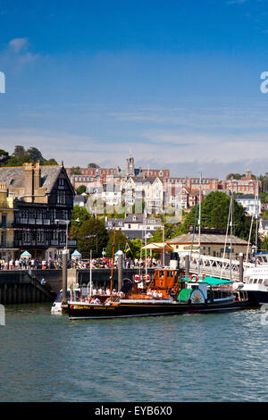 Die restaurierten Raddampfer "Kingswear Castle" auf dem Ponton in Dartmouth auf dem Fluss Dart, Devon, England, UK Stockfoto