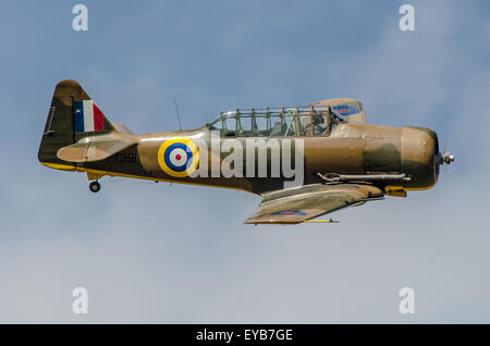 North American T-6 Harvard (in den USA auch als Texan bekannt) wurde von Richie Piper geflogen Stockfoto