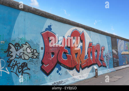 Berlin Graffiti auf der Berliner Mauer Stockfoto